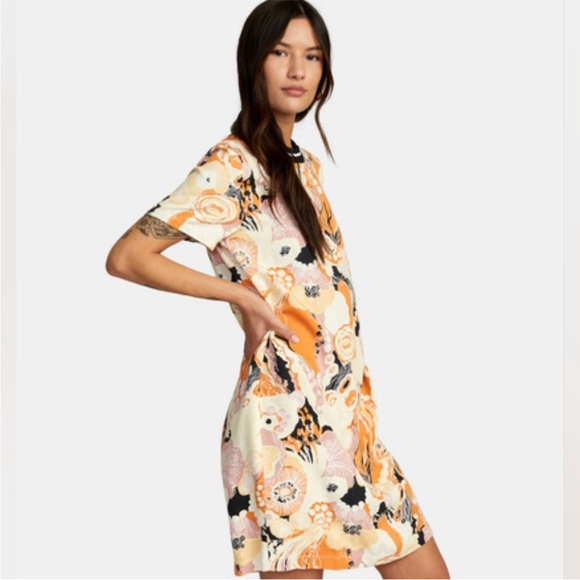 RVCA NWOT Tomboy Retro Printed Ringer Neck Dress - Picture 5 of 16